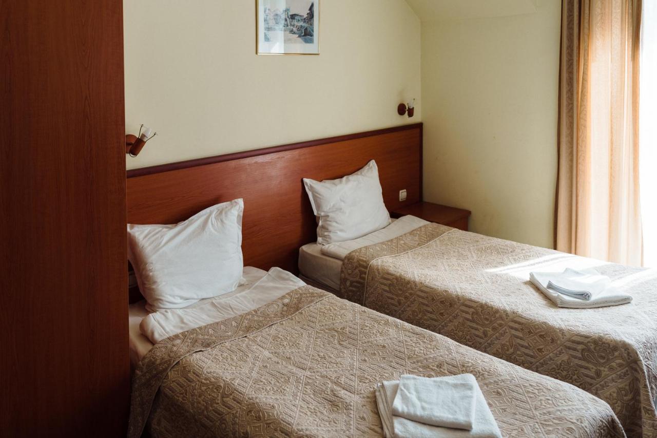 Dionis Hotel Варна Экстерьер фото