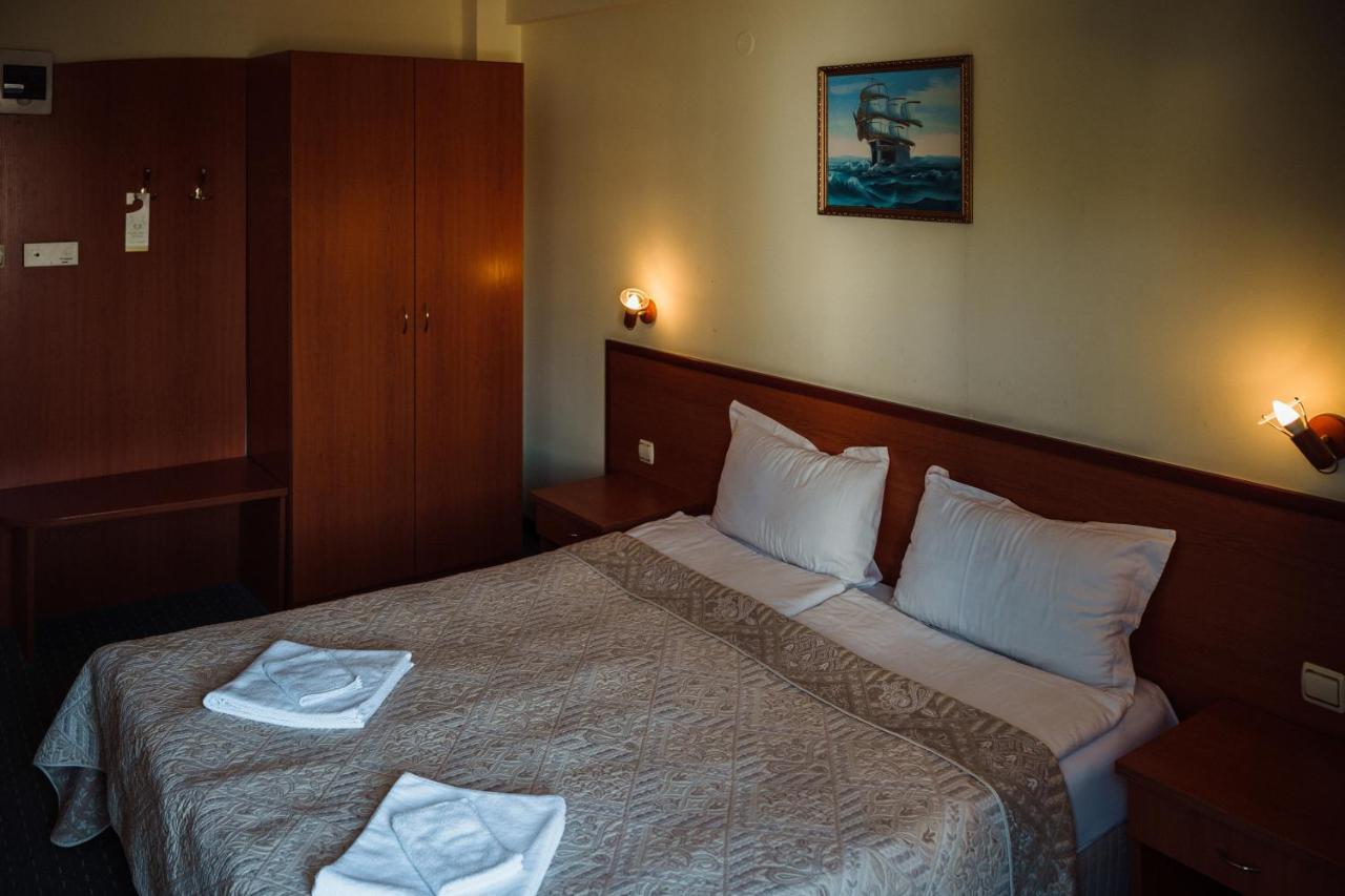 Dionis Hotel Варна Экстерьер фото
